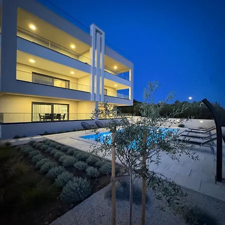 شقة Panoramica W Balcony And Swimming Pool